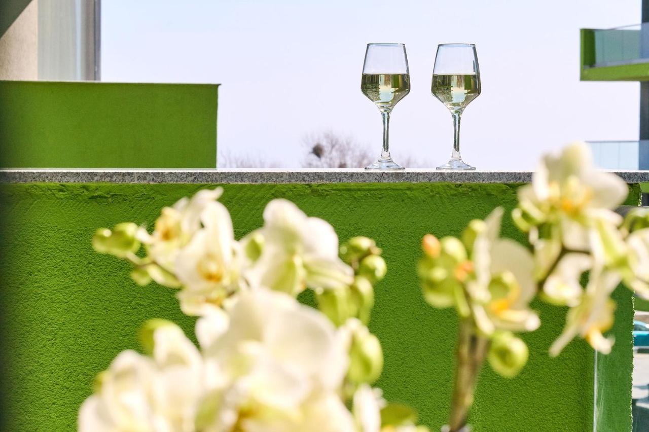 Seastar Apartment - Spa N Pools Beach Resort Mamaia Εξωτερικό φωτογραφία